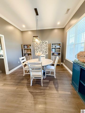 1490 Falcons Ridge Blvd, Paducah, KY 42001