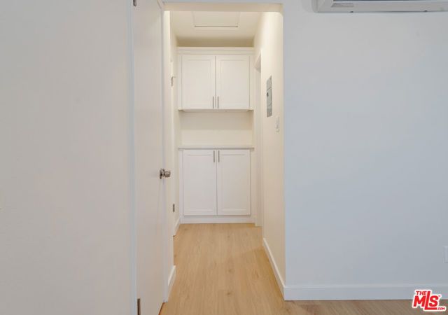 2401 N Beachwood Drive 9, Los Angeles, CA 90068