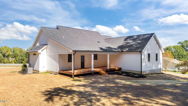 582 Harnett Central Road, Fuquay Varina, NC 27526