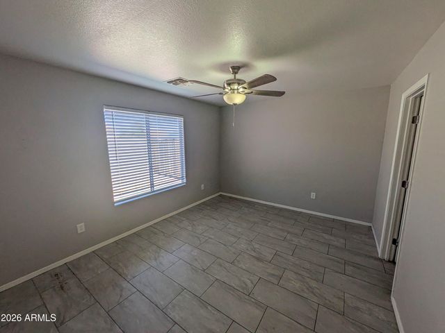 11703 W MADERO Drive, Arizona City, AZ 85123