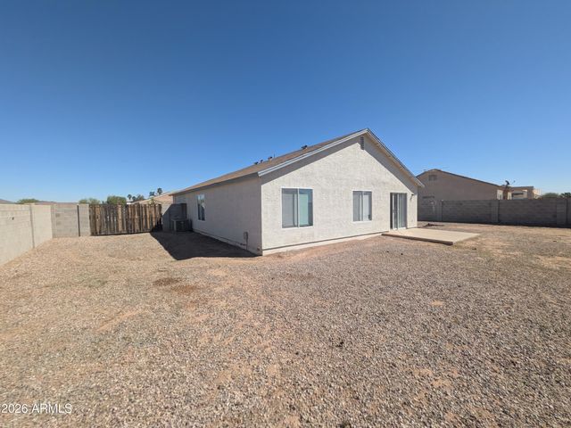 11703 W MADERO Drive, Arizona City, AZ 85123