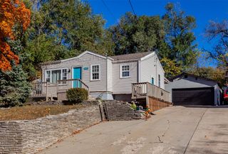 1315 E 33rd Court, Des Moines, IA 50317