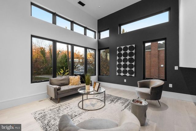 4902 GREENWAY DR, Bethesda, MD 20816