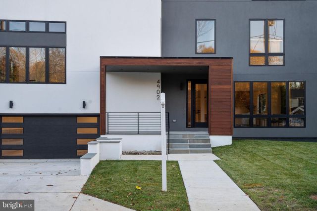 4902 GREENWAY DR, Bethesda, MD 20816
