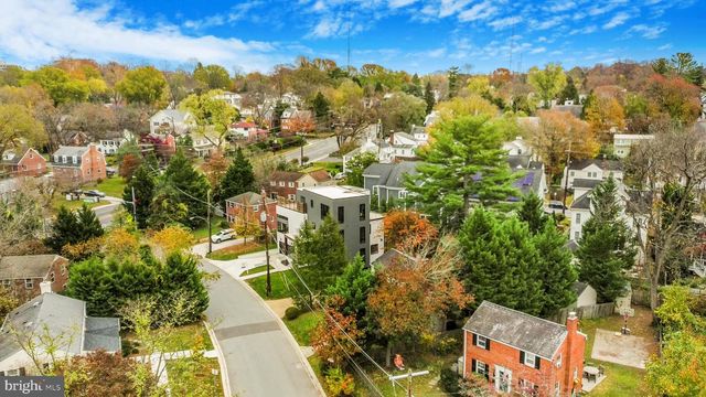 4902 GREENWAY DR, Bethesda, MD 20816
