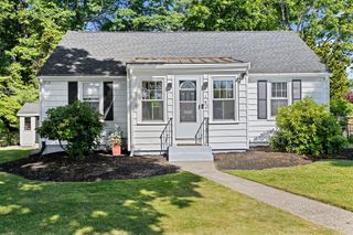 197 White St, Weymouth, MA 02190