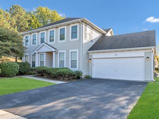 1949 Blackberry Lane 1949, Hoffman Estates, IL 60169