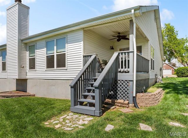5612 Briarwood Estates Drive, Oakville, MO 63129