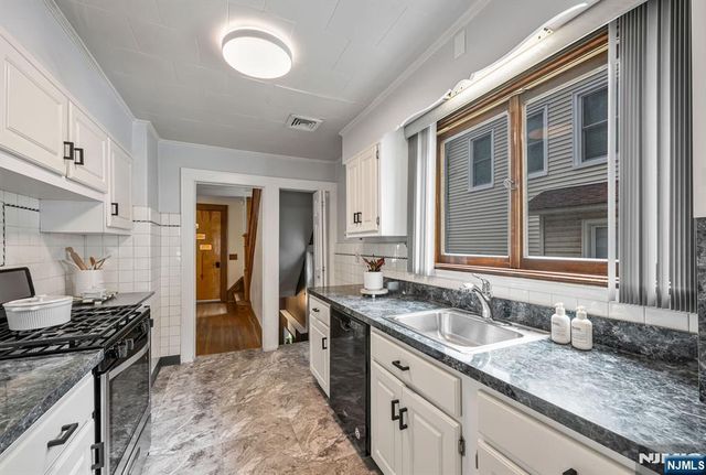 60 Mohr Avenue, Bloomfield, NJ 07003