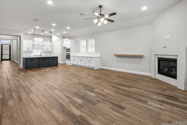 3136 Coral, Seguin, TX 78155