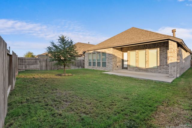 3136 Coral, Seguin, TX 78155