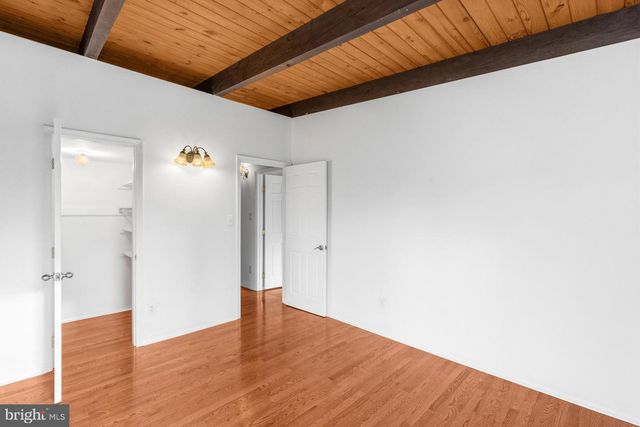 900 AZALEA DR, Rockville, MD 20850