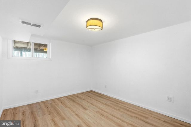 900 AZALEA DR, Rockville, MD 20850