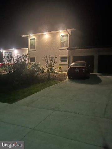 900 AZALEA DR, Rockville, MD 20850