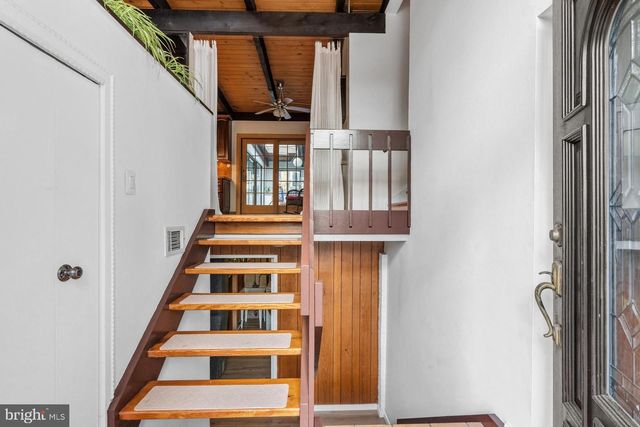 900 AZALEA DR, Rockville, MD 20850