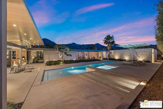 3075 Goldenrod Lane, Palm Springs, CA 92264