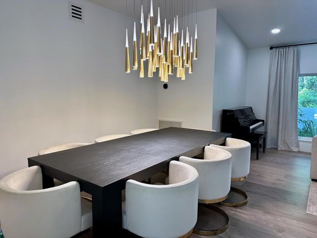 2804 Banyan Boulevard Circle NW, Boca Raton, FL 33431