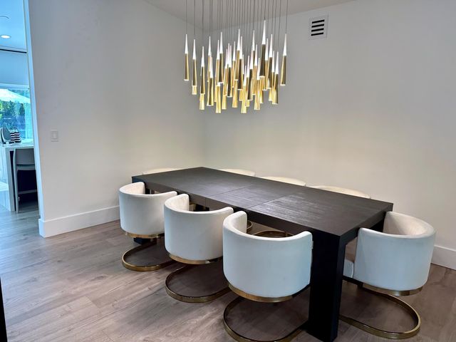 2804 Banyan Boulevard Circle NW, Boca Raton, FL 33431