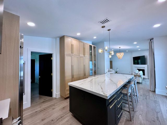 2804 Banyan Boulevard Circle NW, Boca Raton, FL 33431