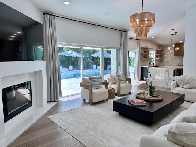 2804 Banyan Boulevard Circle NW, Boca Raton, FL 33431