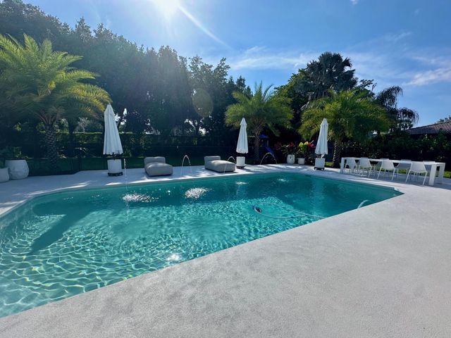 2804 Banyan Boulevard Circle NW, Boca Raton, FL 33431