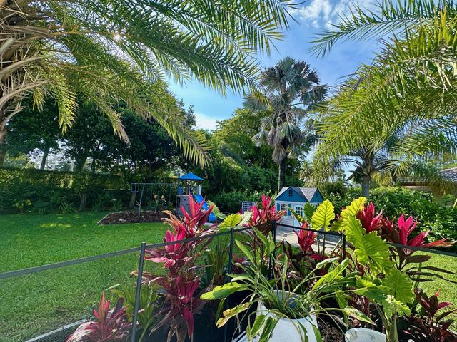 2804 Banyan Boulevard Circle NW, Boca Raton, FL 33431