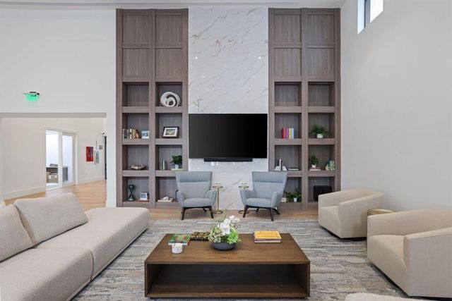 2804 Banyan Boulevard Circle NW, Boca Raton, FL 33431