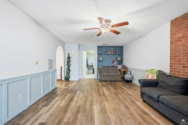 1021 S Webster Street, Junction City, KS 66441