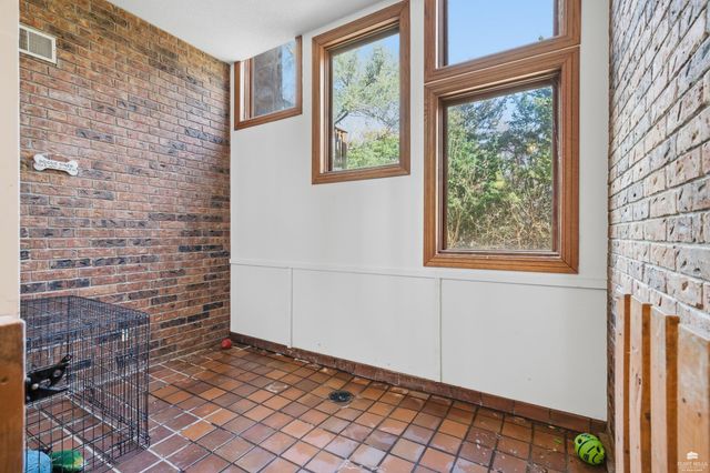 1021 S Webster Street, Junction City, KS 66441