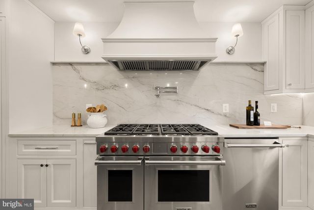 4827 SEDGWICK ST NW, Washington, DC 20016