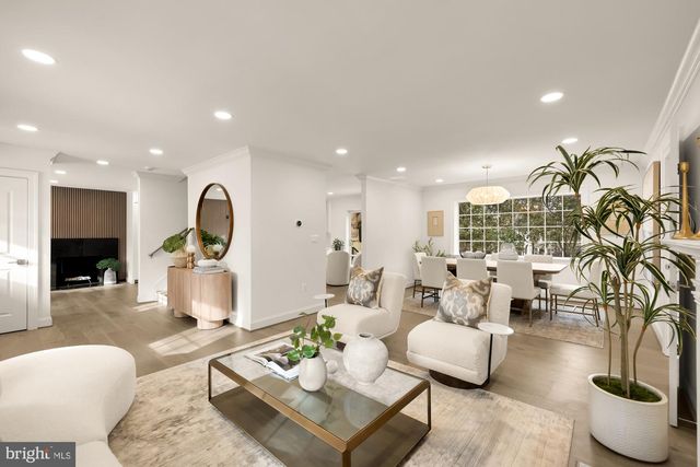 4827 SEDGWICK ST NW, Washington, DC 20016