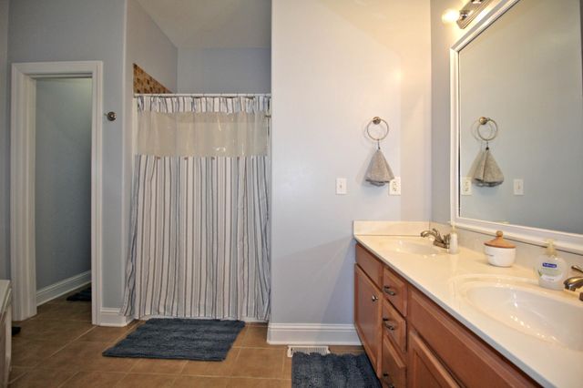 1783 Friendship Rd, Cross Plains, TN 37049