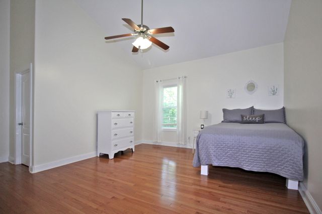 1783 Friendship Rd, Cross Plains, TN 37049