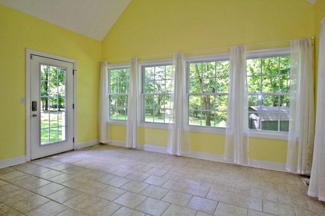 1783 Friendship Rd, Cross Plains, TN 37049