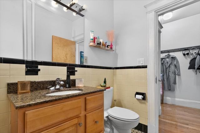 19 Royal St 6, Boston, MA 02134