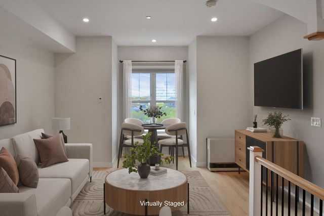 174 Fisher Ave A, Boston, MA 02120