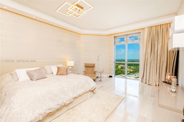 17301 Biscayne Boulevard LPH10, North Miami Beach, FL 33160