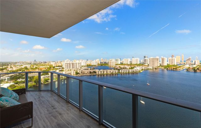 17301 Biscayne Boulevard LPH10, North Miami Beach, FL 33160