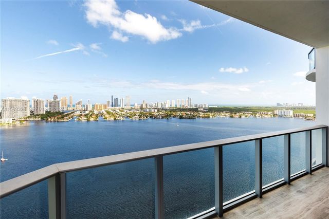 17301 Biscayne Boulevard LPH10, North Miami Beach, FL 33160