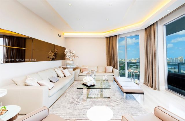 17301 Biscayne Boulevard LPH10, North Miami Beach, FL 33160