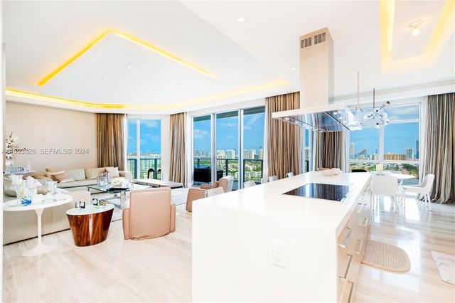 17301 Biscayne Boulevard LPH10, North Miami Beach, FL 33160