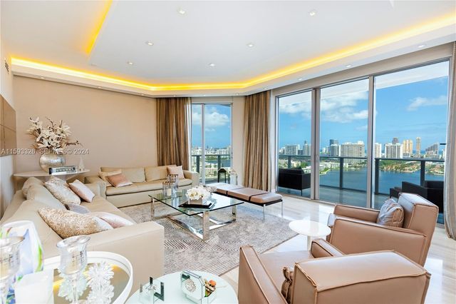 17301 Biscayne Boulevard LPH10, North Miami Beach, FL 33160