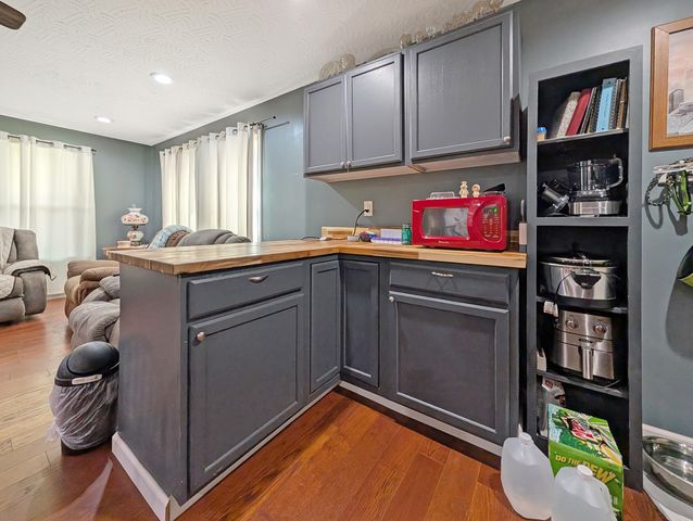 925 Trusty Road, Hustonville, KY 40437