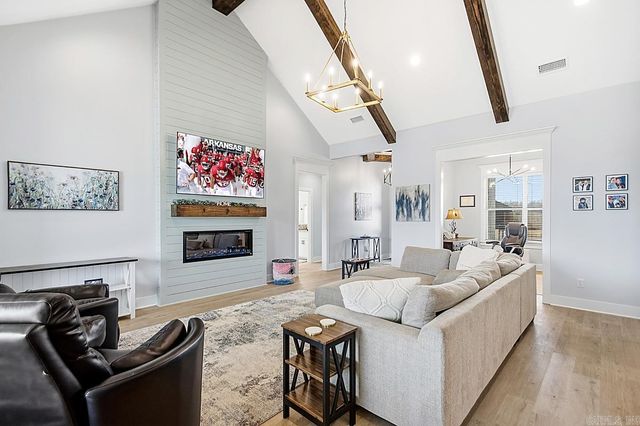 1009 Black Bass Cove, Jacksonville, AR 72076