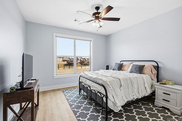 1009 Black Bass Cove, Jacksonville, AR 72076