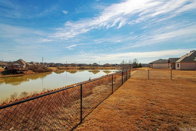 1009 Black Bass Cove, Jacksonville, AR 72076