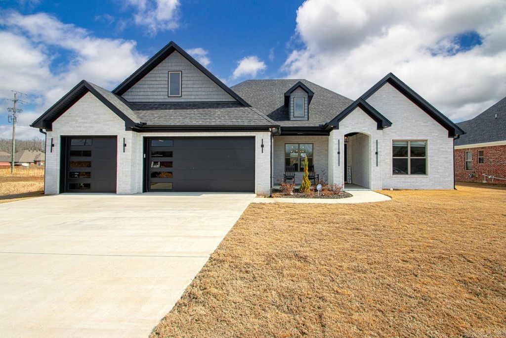 1009 Black Bass Cove, Jacksonville, AR 72076