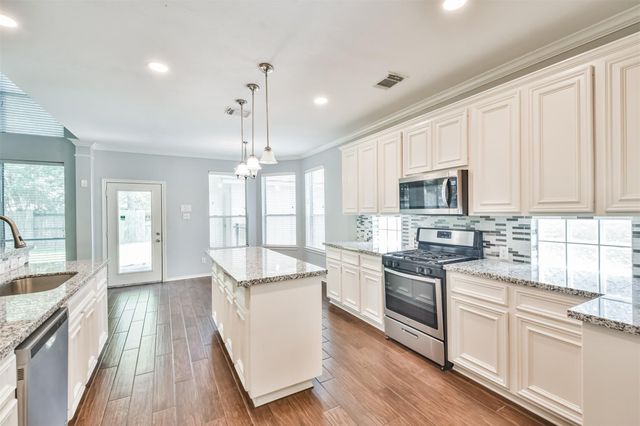 18802 Half Volley Circle, Humble, TX 77346