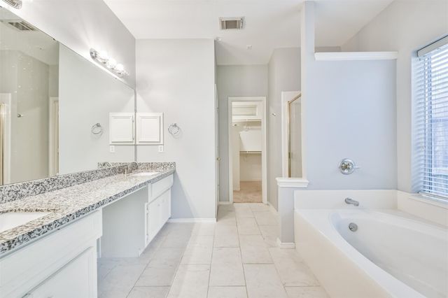 18802 Half Volley Circle, Humble, TX 77346
