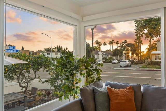 5111 Mission Blvd, San Diego, CA 92109